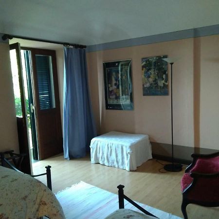 Bed and Breakfast Il Glicine à Zimone Extérieur photo