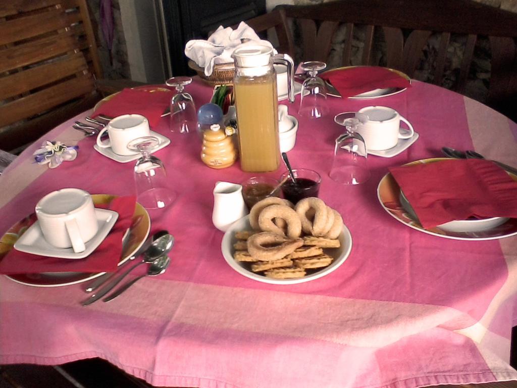 Bed and Breakfast Il Glicine à Zimone Extérieur photo