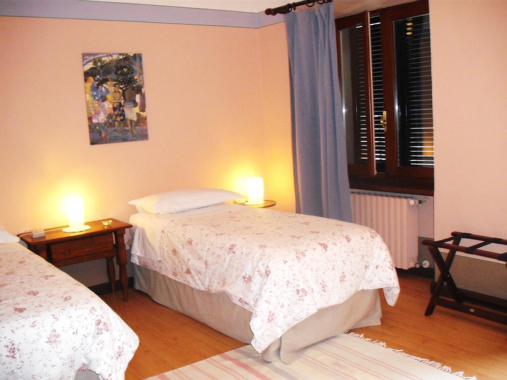 Bed and Breakfast Il Glicine à Zimone Extérieur photo