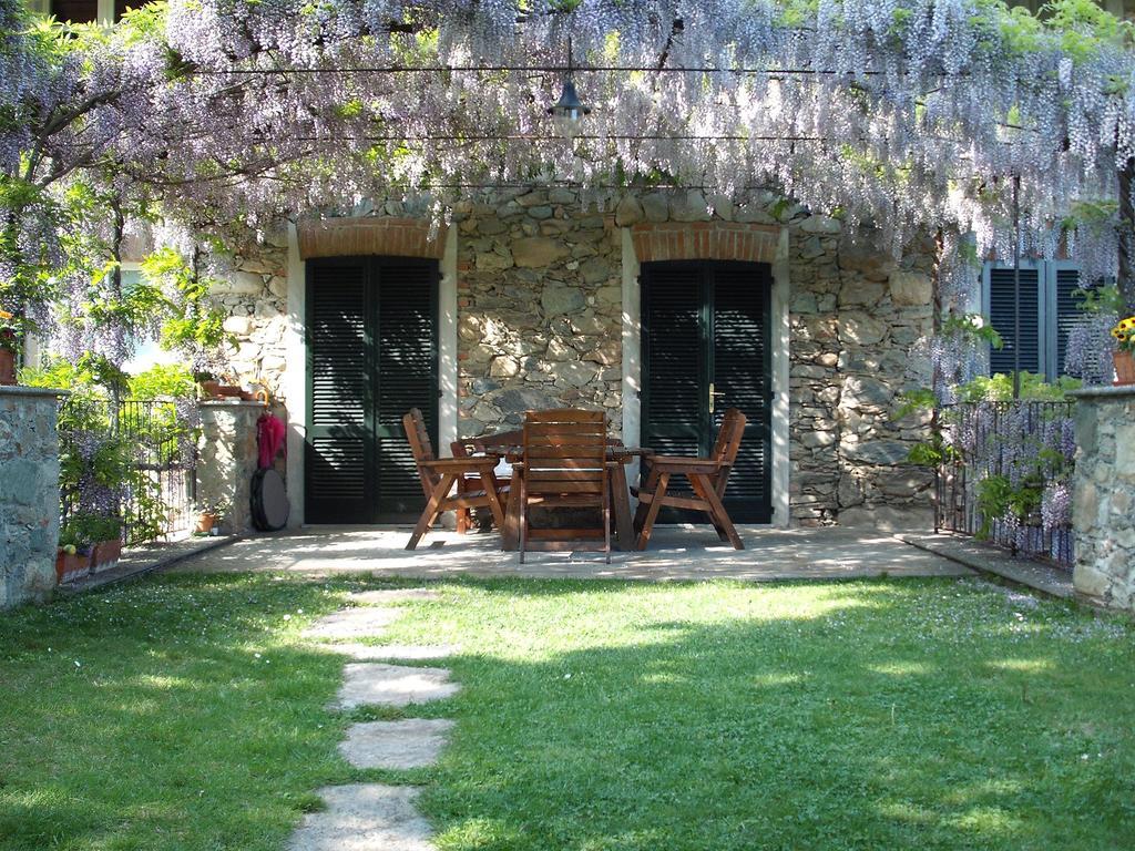 Bed and Breakfast Il Glicine à Zimone Extérieur photo